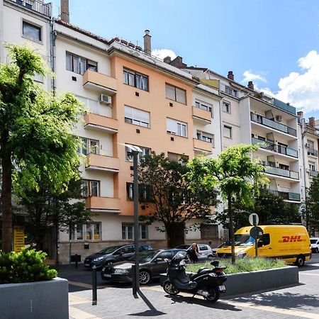Buda Centre Homes By The Allee Shopping Mall Budapest Exteriör bild