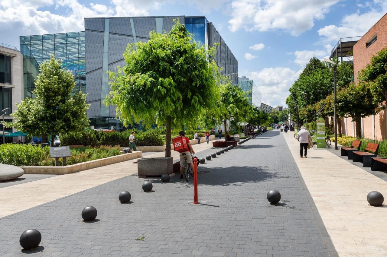 Buda Centre Homes By The Allee Shopping Mall Budapest Exteriör bild
