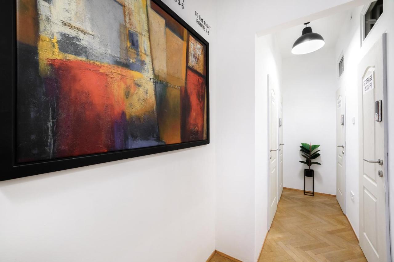 Buda Centre Homes By The Allee Shopping Mall Budapest Exteriör bild